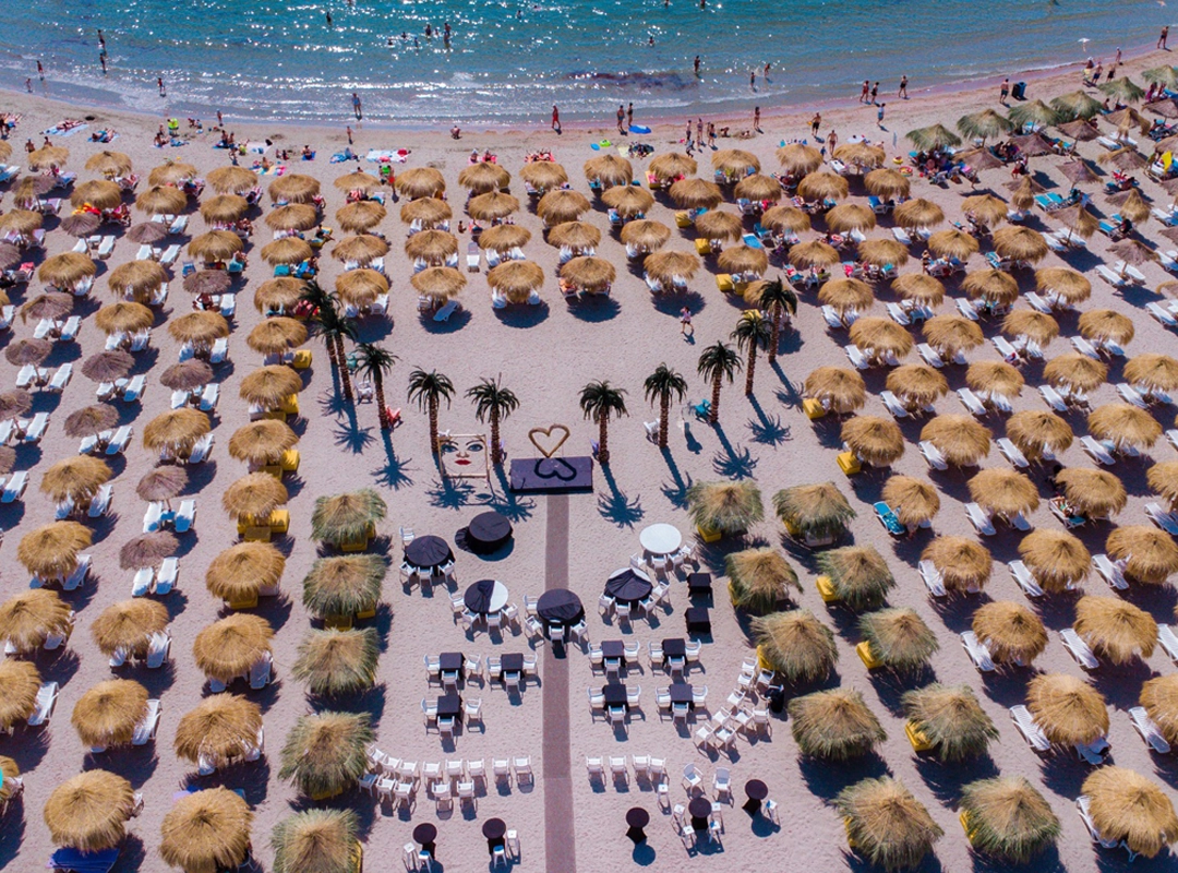 Reyna beach