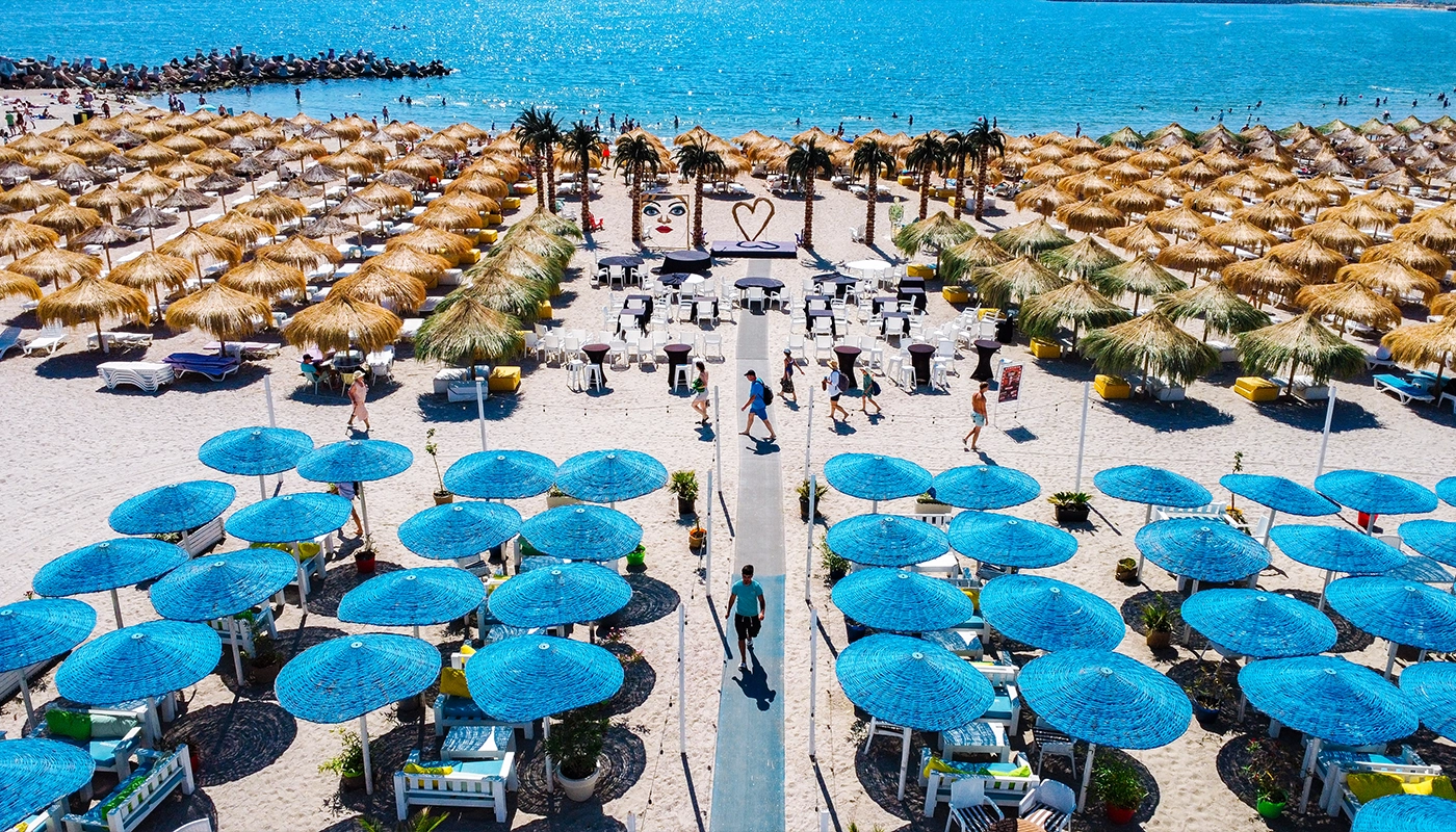 Reyna beach