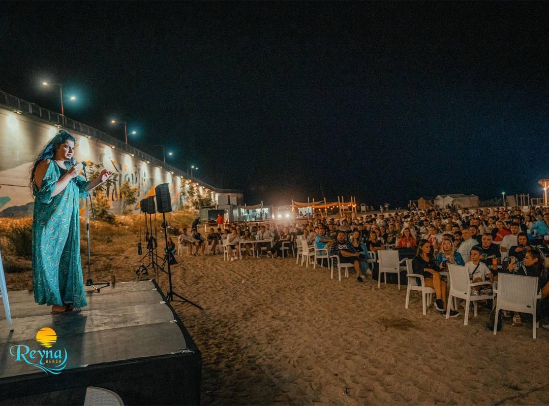 Reyna beach